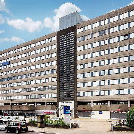 Travelodge London Crystal Palace Экстерьер фото